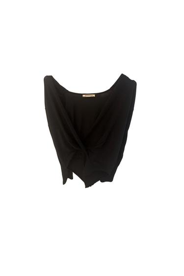 BODY CON SCOLLO PROFONDO E CHIUSURA CON BOTTONI