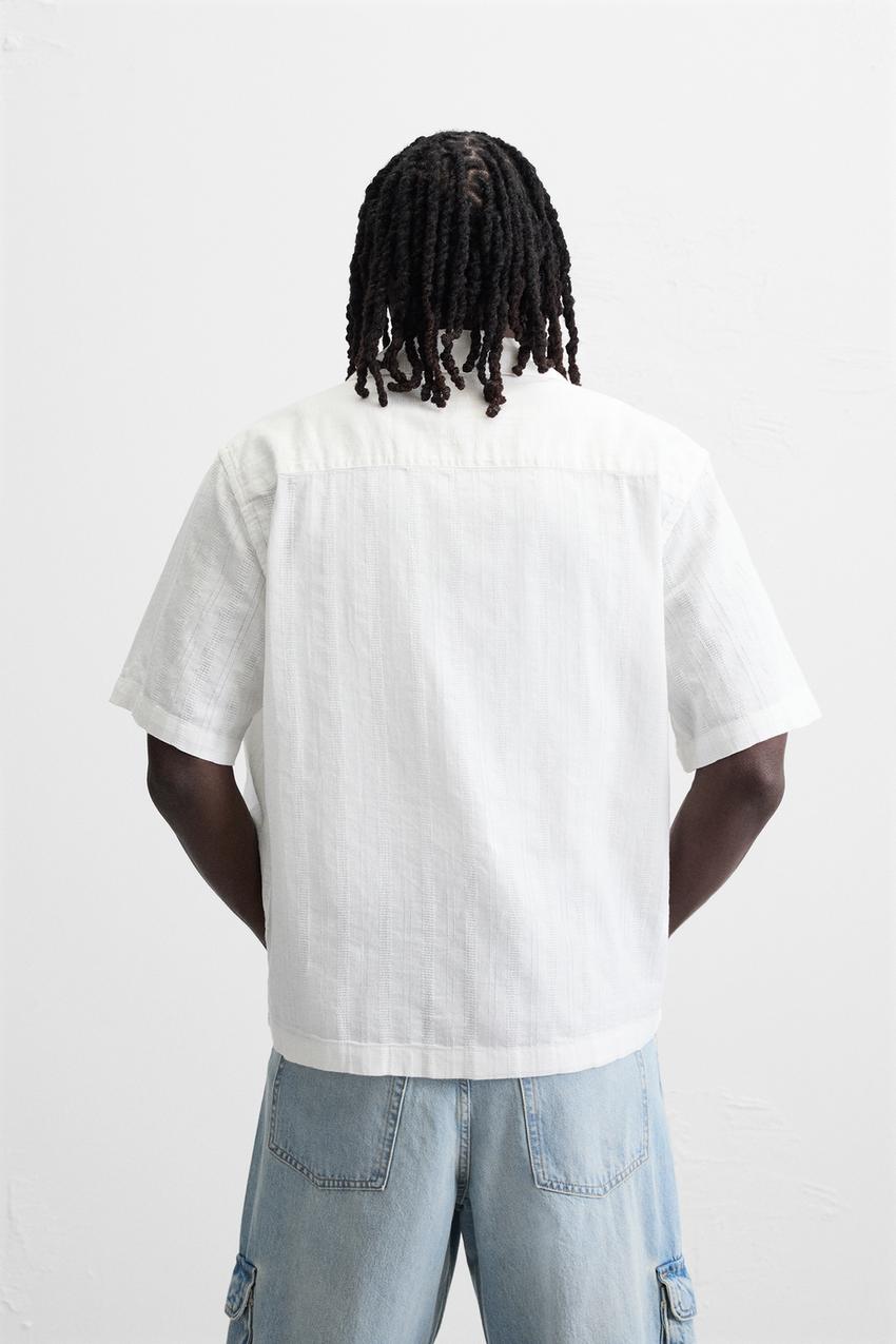 CAMISA DENIM COM ESTRUTURA