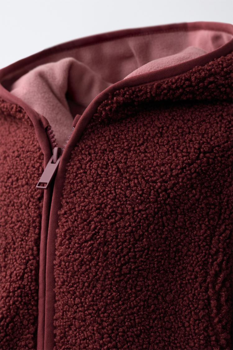 Chaqueta con capucha de pelo sintético 5