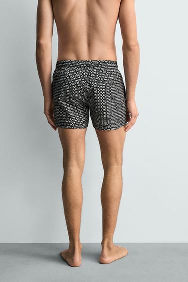 GEOMETRIC PRINT SHORT SWIMMING TRUNKS - Black by Zara - Image 2