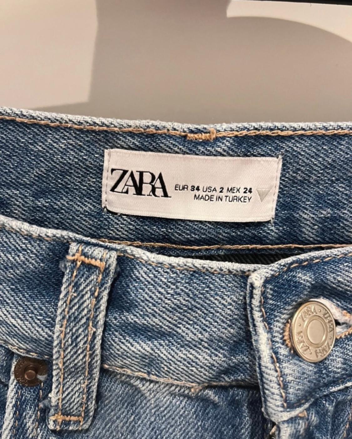 HIGH RISE STRAIGHT JEANS - Image 4