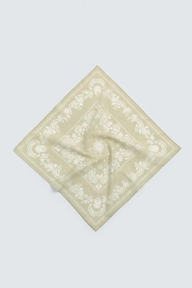 ربطة رأس بطبعة بيزلي - أخضر فاتح الخاص بـ Zara - صورة 0