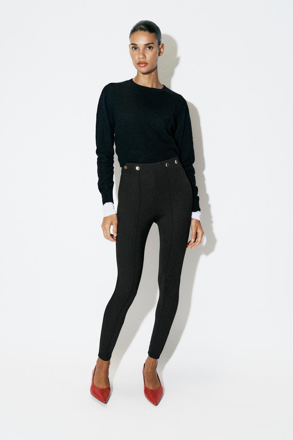 BUTTONED LEGGINGS