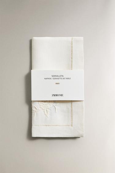 SET OF LINEN NAPKINS WITH FLORAL EMBROIDERY AND HEMSTITCHING (SET OF 2) - Ecru by Zara - Image 4