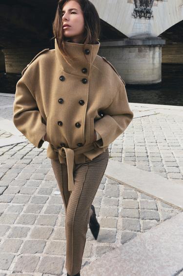 HIGH-NECK BELTED SHORT COAT — taupe brown 2