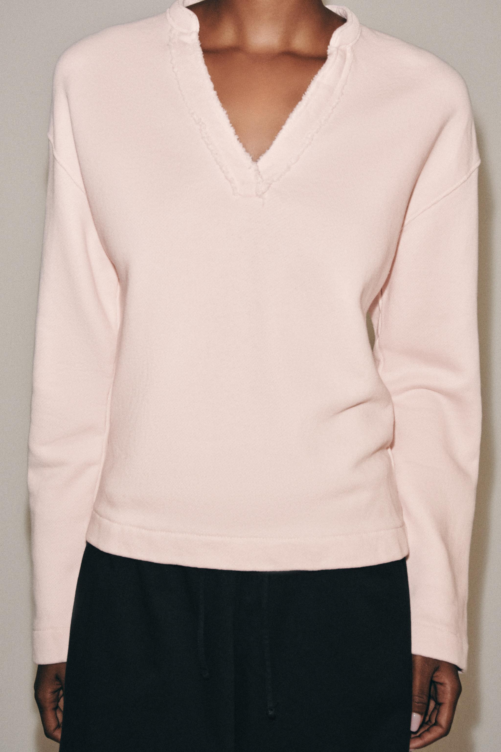 COTTON V-NECK SWEATSHIRT
