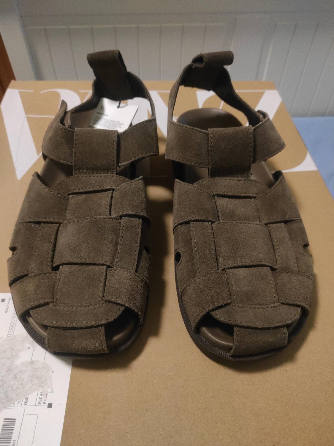ΠΕΔΙΛΟ ΑΠΟ ΚΑΣΤΟΡΙ ΣΕ ΣΤΥΛ JELLY SHOE - Image 3