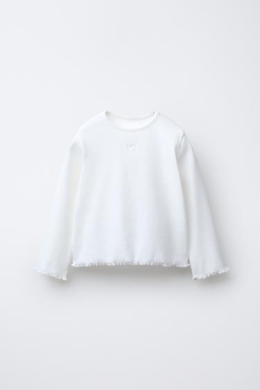 GERIPPTES T-SHIRT MIT HERZ - Weiß von Zara