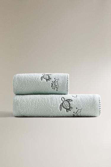 CHILDREN'S TROPICAL SEA BATH TOWEL - Light blue by Zara - Image 0