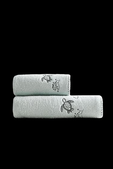 Zara CHILDREN'S TROPICAL SEA BATH TOWEL - Light blue - Image 0