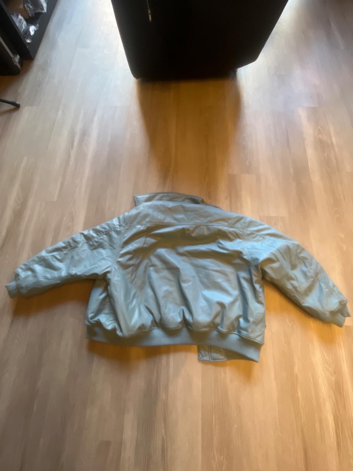 FAUX LEATHER BOMBER JACKET - Image 2
