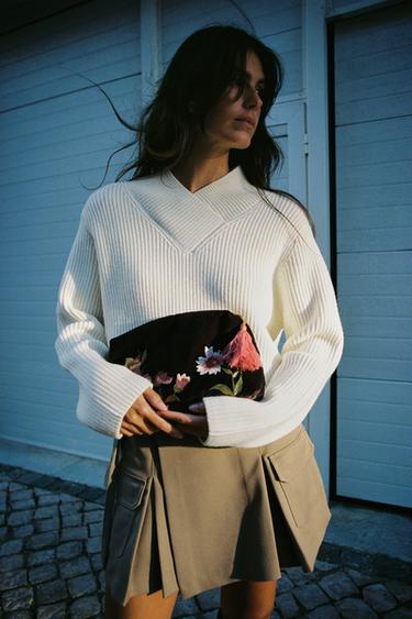 QUILTED VELVET TOILETRY BAG WITH EMBROIDERED FLOWERS - Dark aubergine by Zara - Image 0