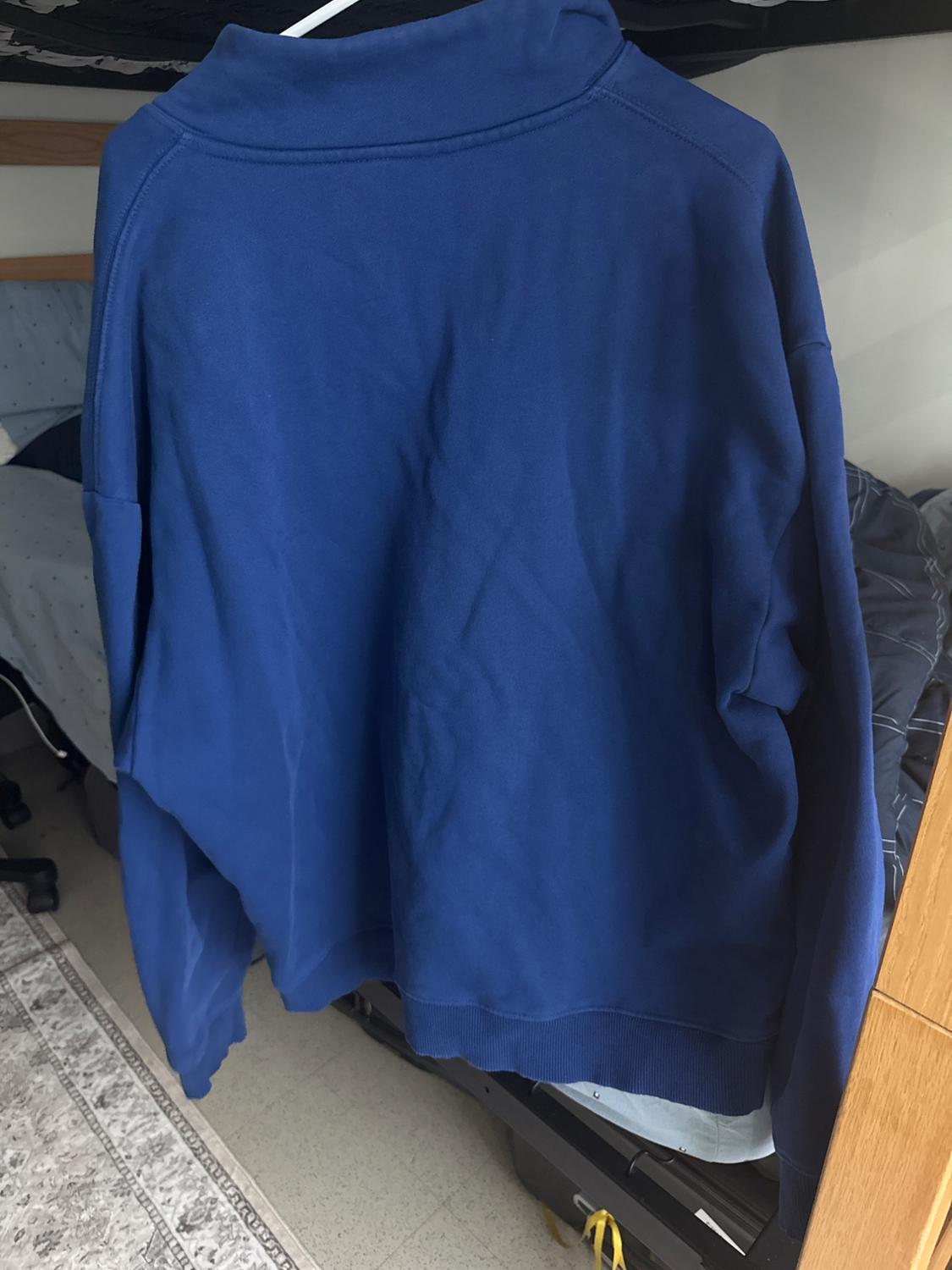 EMBROIDERED QUARTER ZIP SWEATSHIRT - Image 2