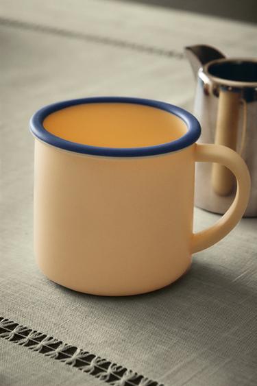 KIDS' CONTRAST SILICONE MUG - Ecru / Blue by Zara