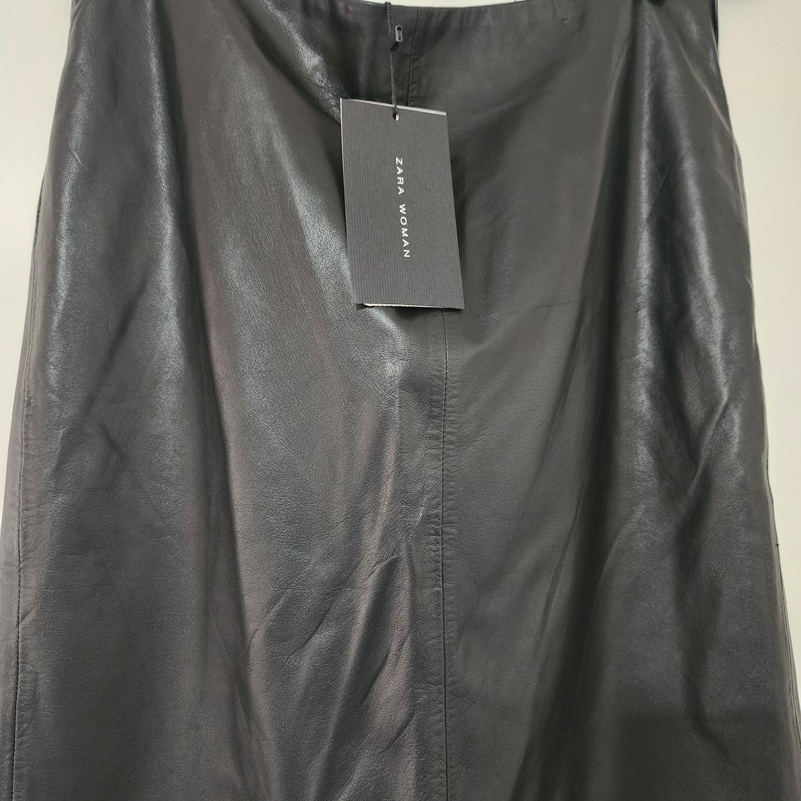 LEATHER PENCIL SKIRT - Image 2