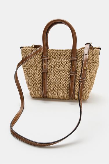 BOLSO DE MANO TRENZADO - Beige claro de Zara