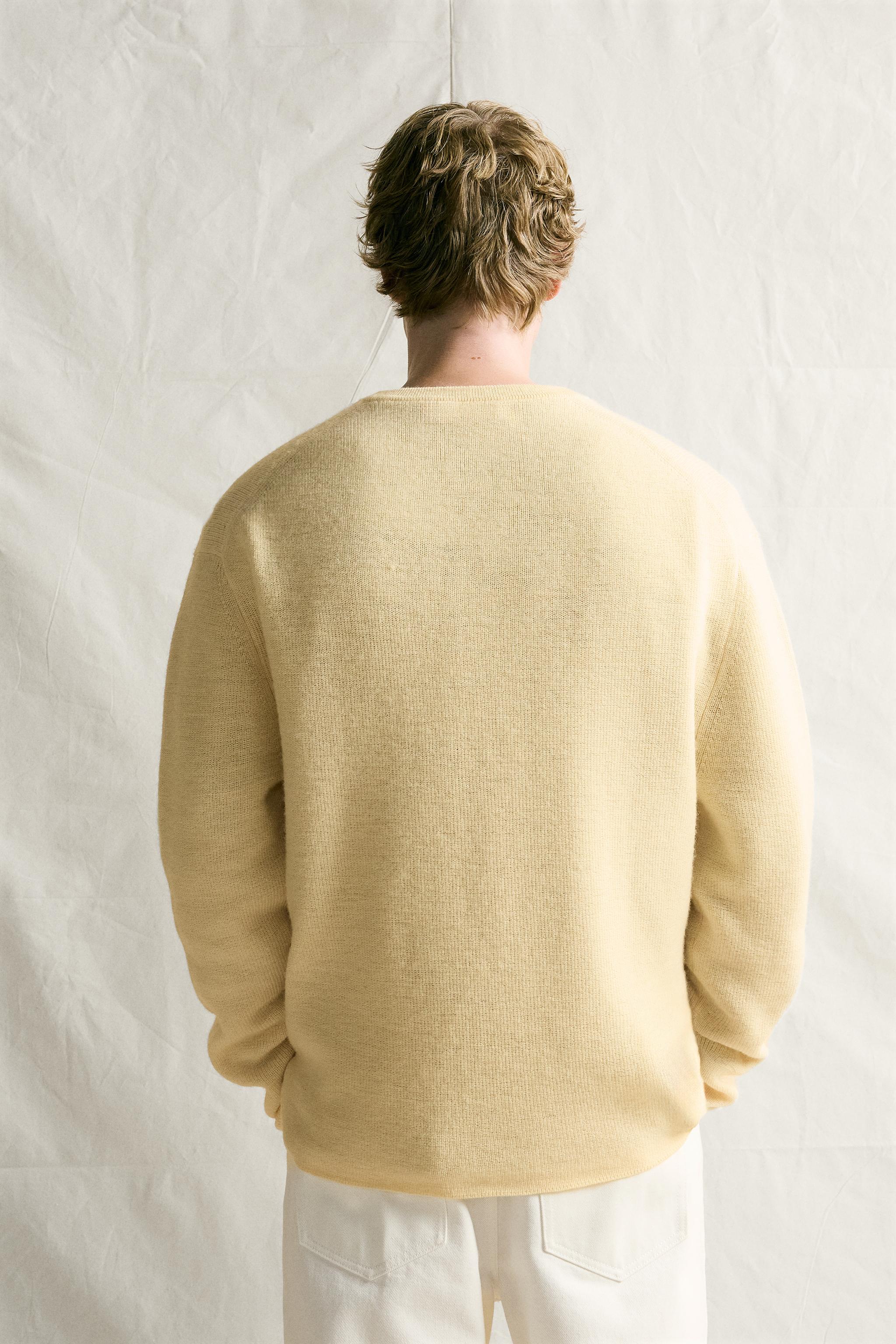 100% WOOL RELAXED FIT JUMPER