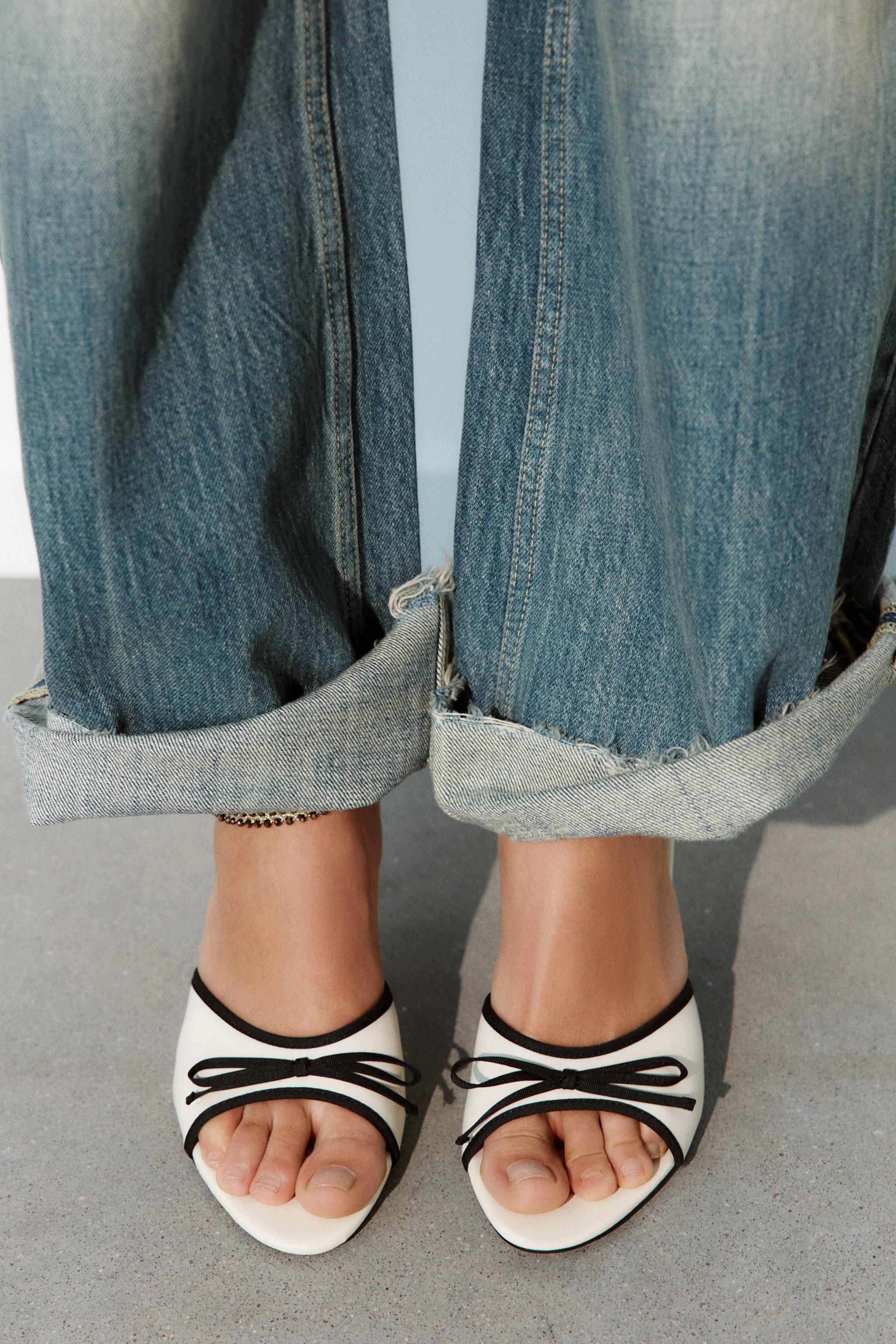 Женские сандалии Zara BOW HEEL SANDALS — фото 2