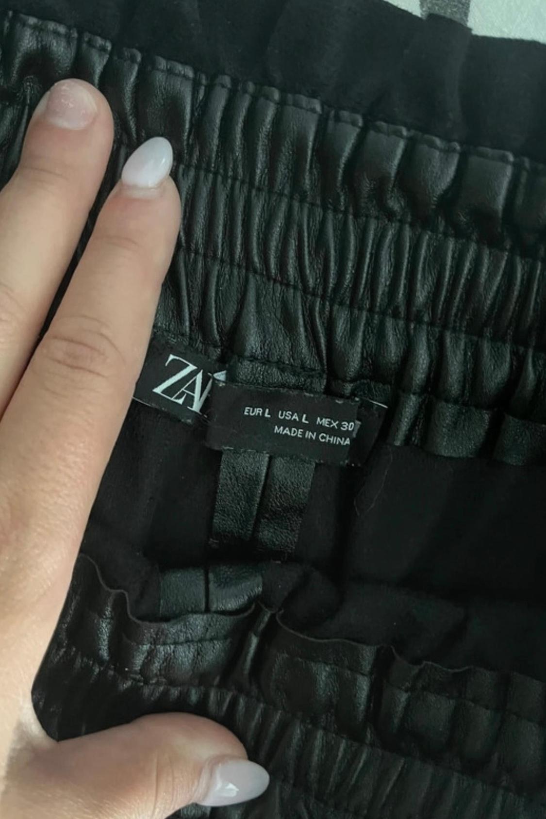 FAUX LEATHER BERMUDA SHORTS - Image 3