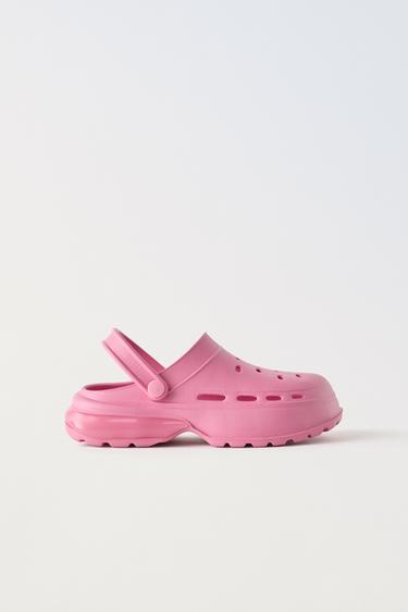 AIR CUSHION CLOGS - Pink by Zara