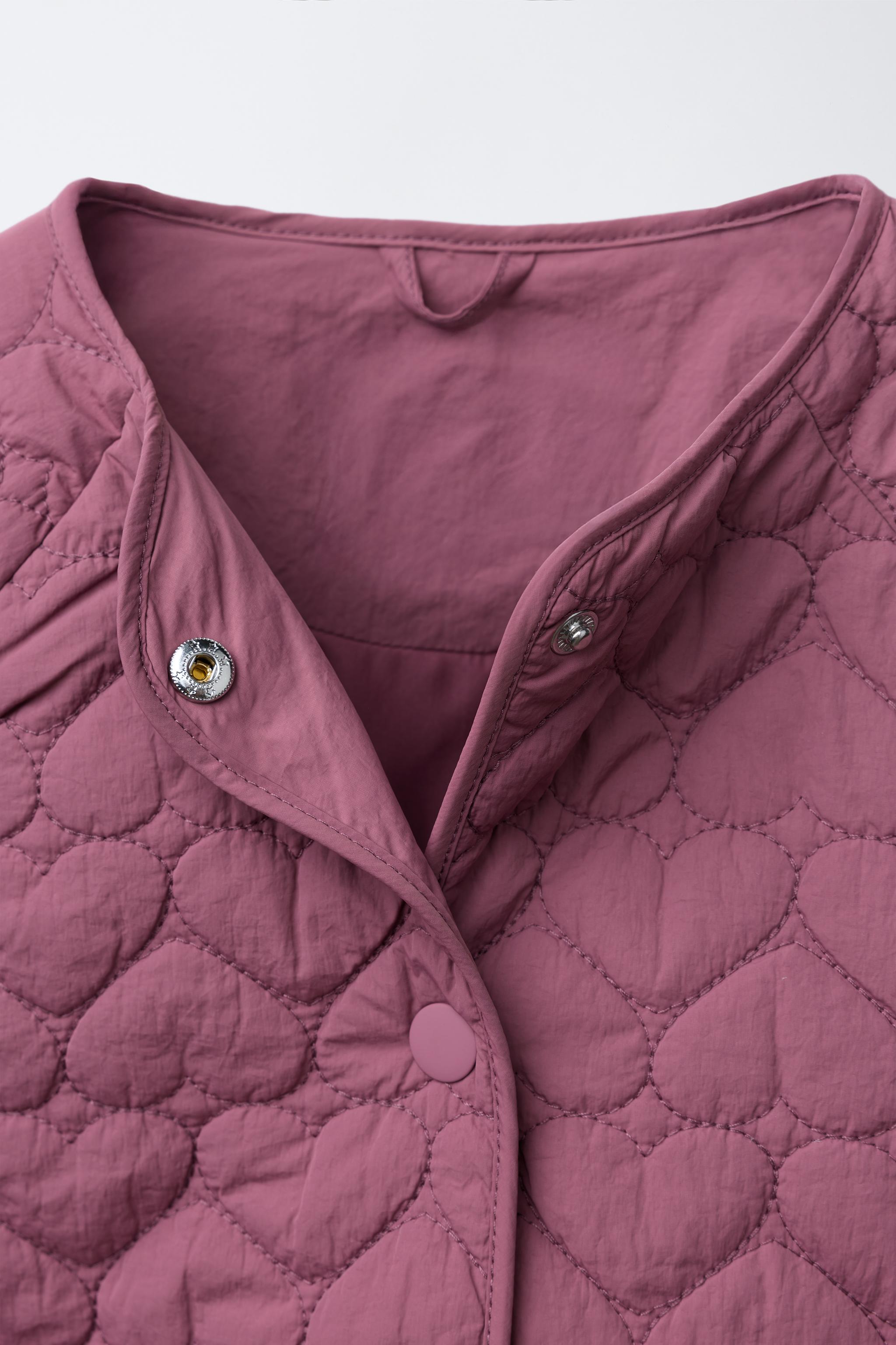 VESTE MATELASSÉE ÉTIQUETTE DÉPERLANTE