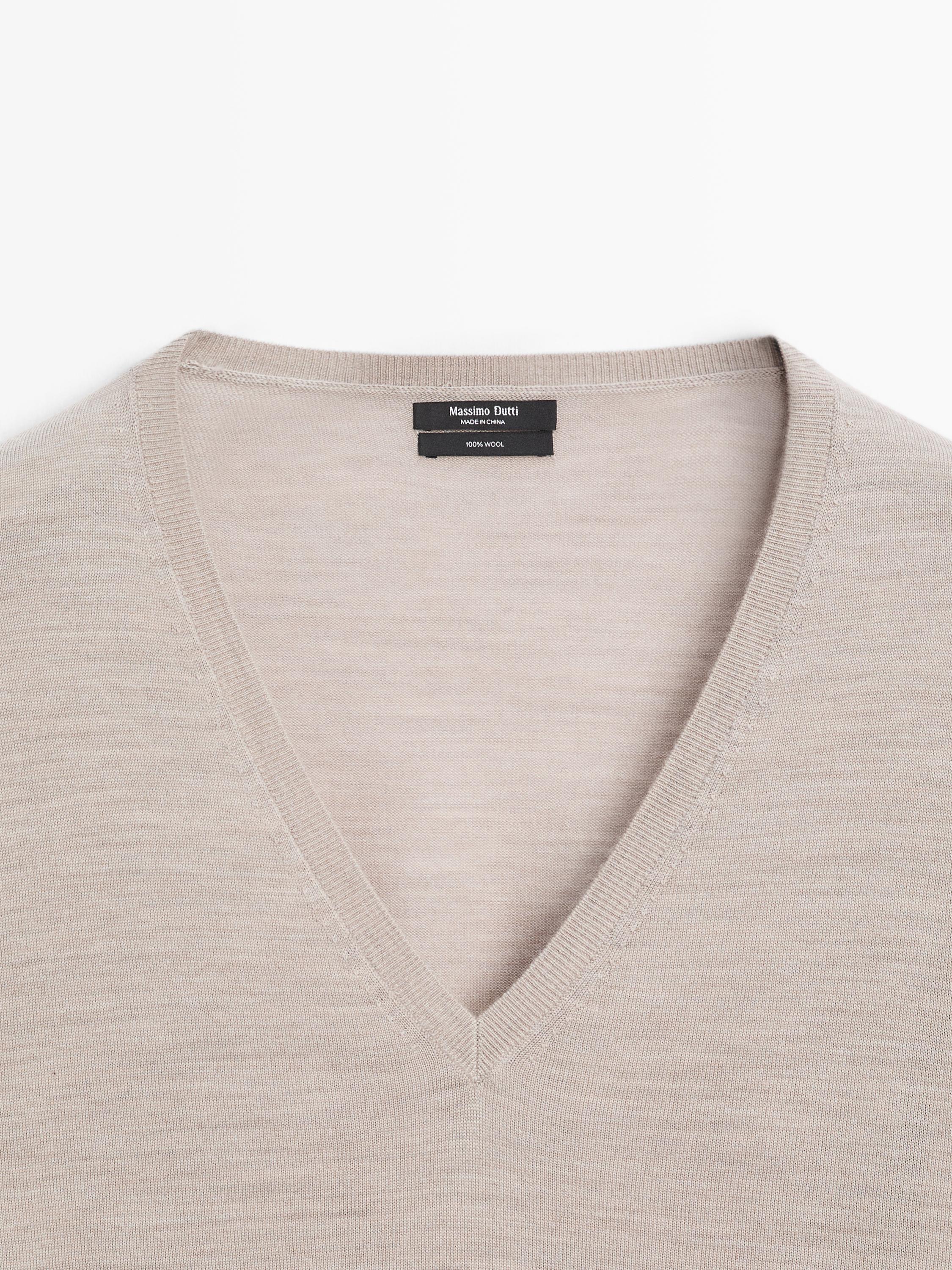 100% wool oversize knit sweater