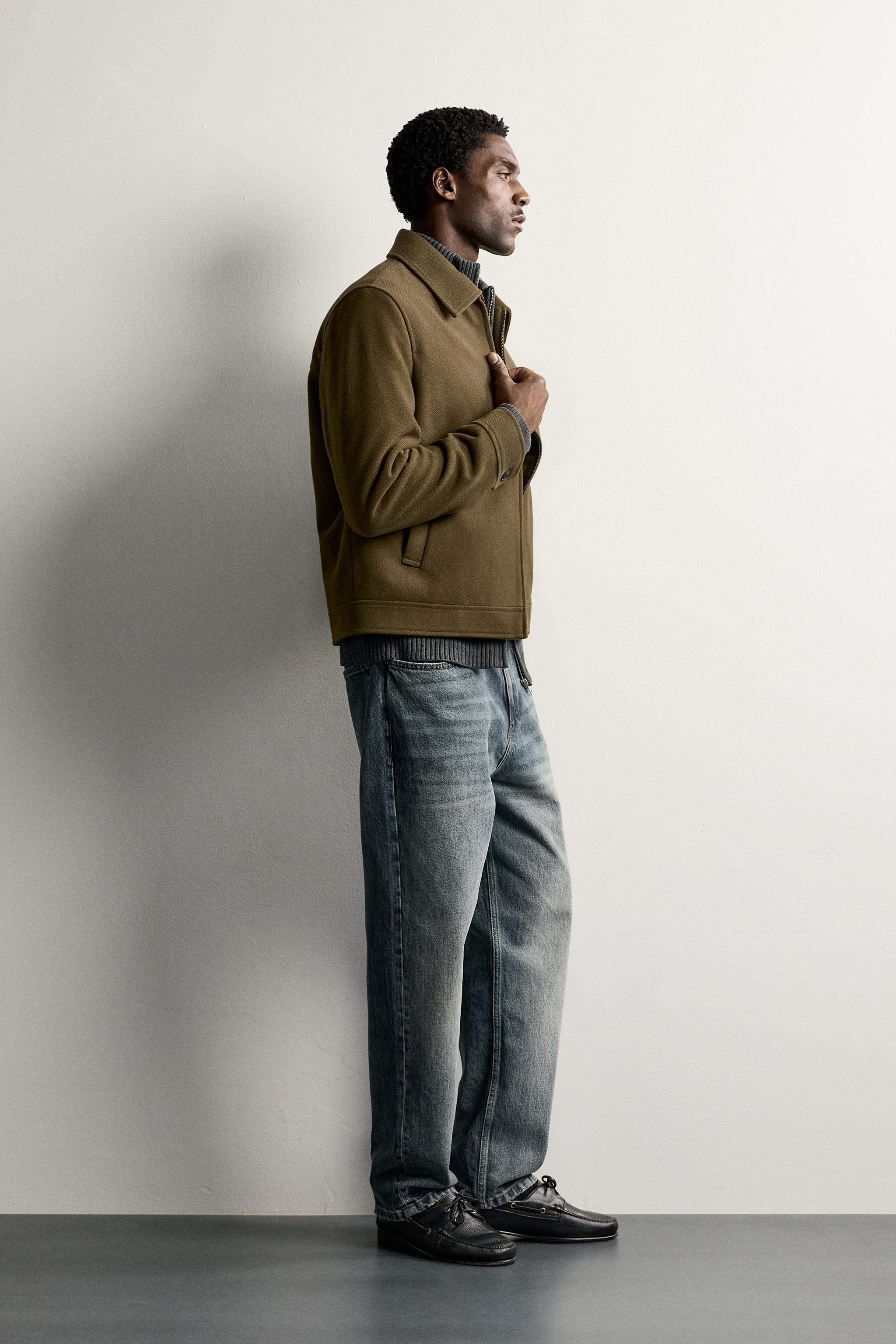 TEXTURED REGULAR FIT JACKET