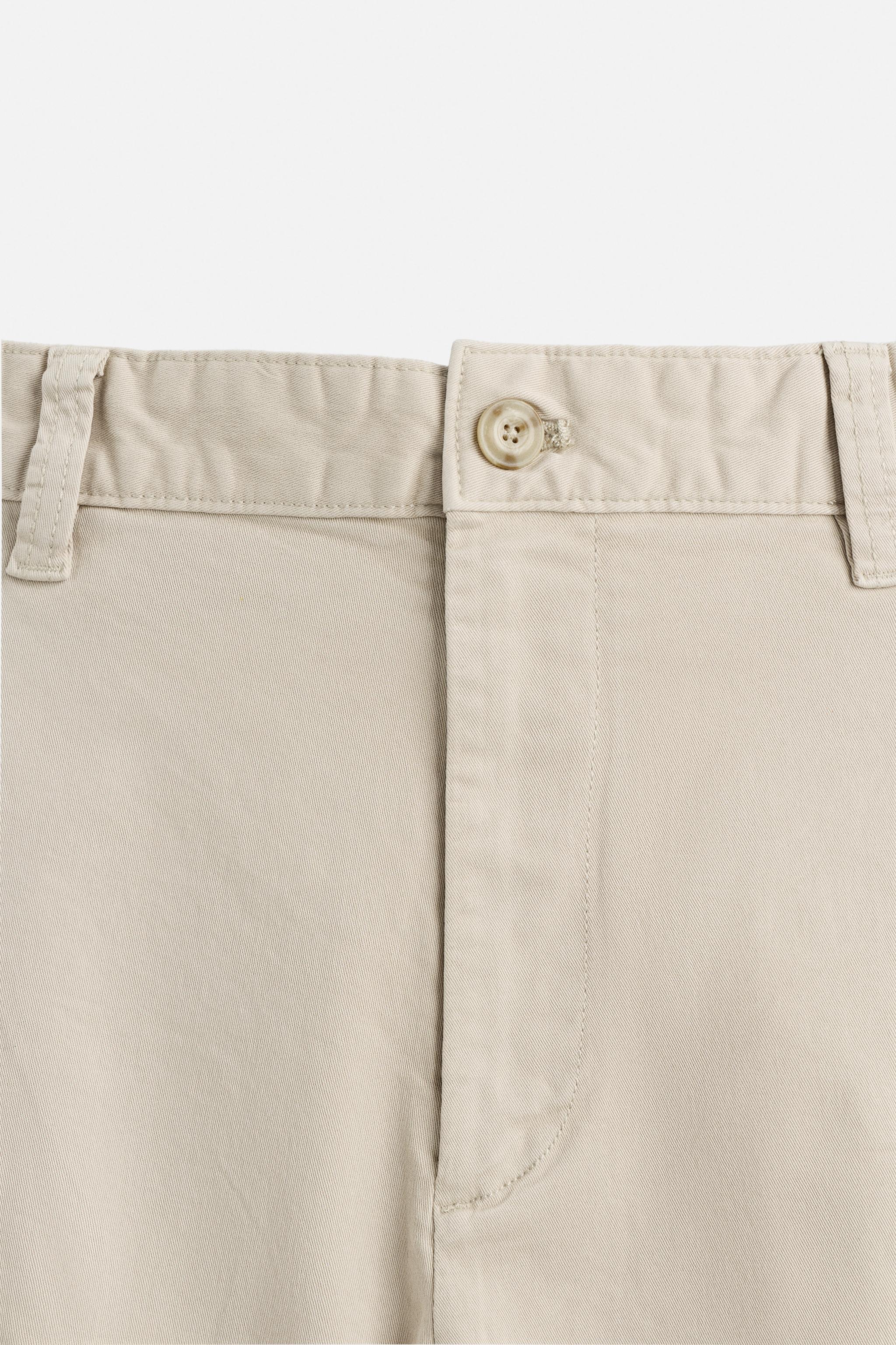 REGULAR FIT CHINO SHORTS