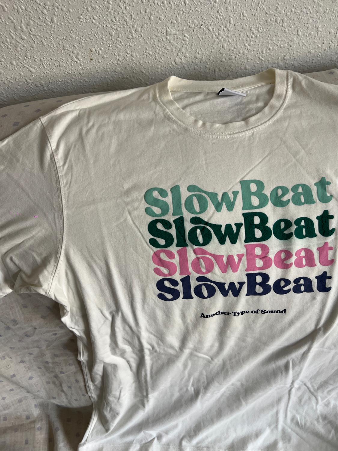 T-SHIRT WITH SLOGAN PRINT - Image 2