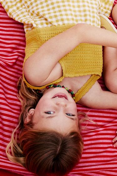 ТРИКОТАЖНОЕ ПЛАТЬЕ В КЛЕТКУ ВИШИ С ЛИМОНАМИ — CASA LAWA X ZARA KIDS — ЖЕЛТЫЙ от Zara