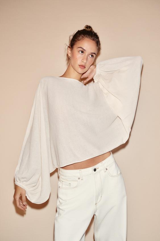 Sweter z szerokimi rękawami