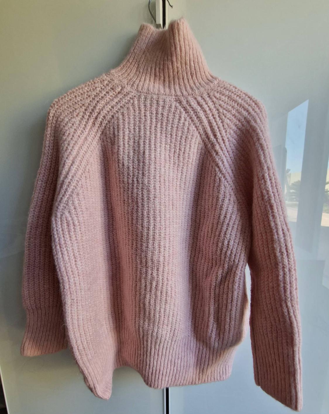OVERSIZED KNIT SWEATER - Image 4
