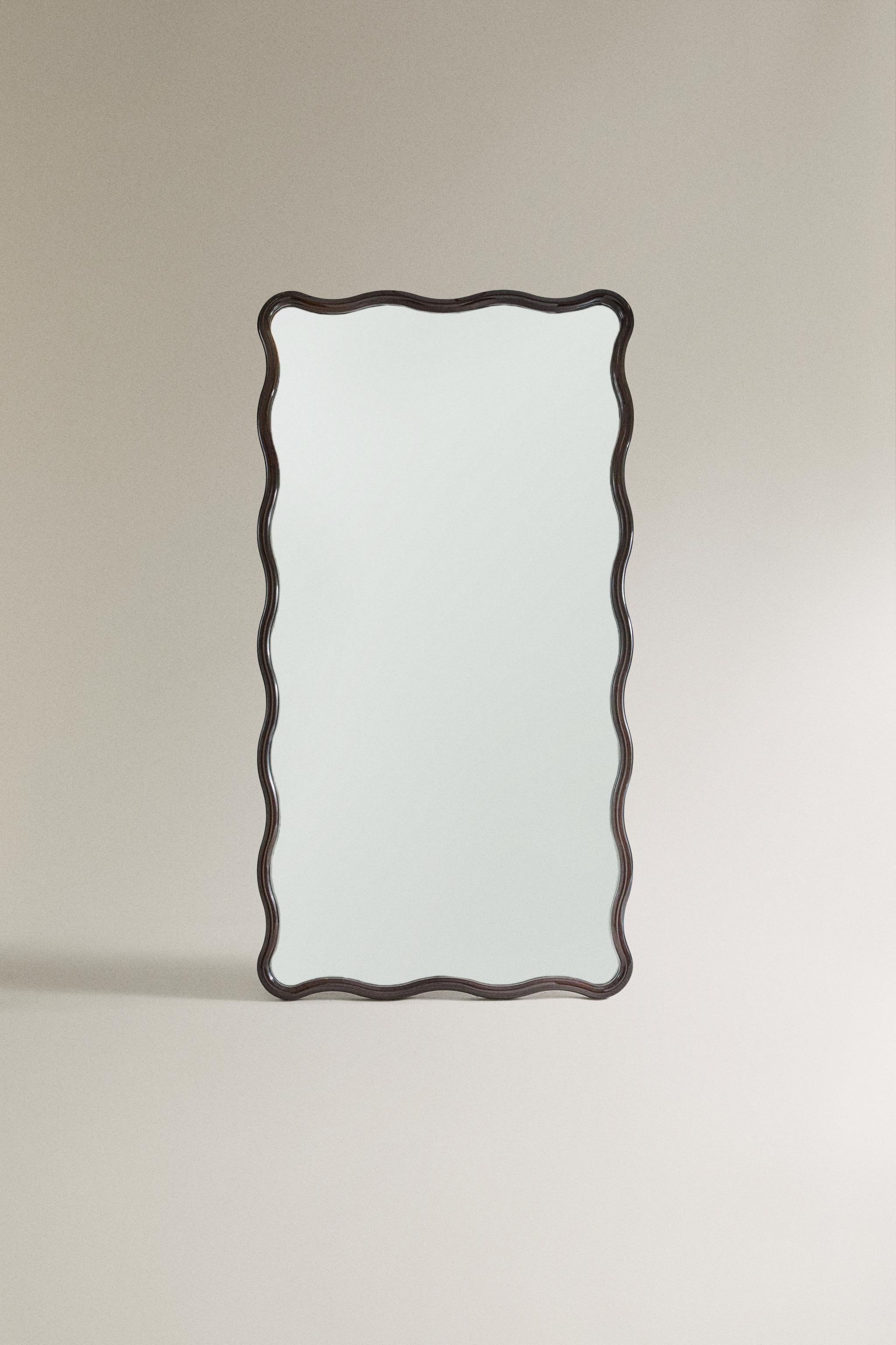 WAVY FRAME HANGING FULL LENGTH MIRROR