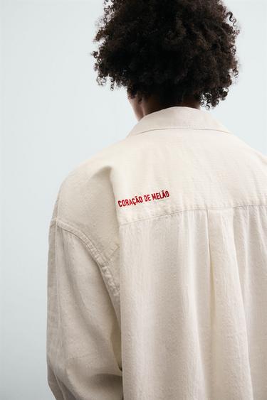 CAMISA ESTRUCTURA BORDADOS - Blanco roto de Zara