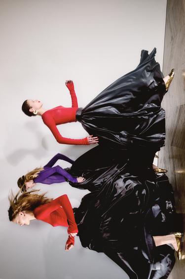 BAILARINA PIEL LAMINADA - Oro de Zara