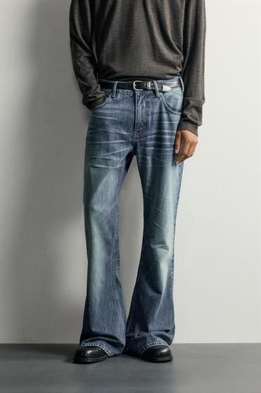 FLARE FIT JEANS — Mid-blue 2