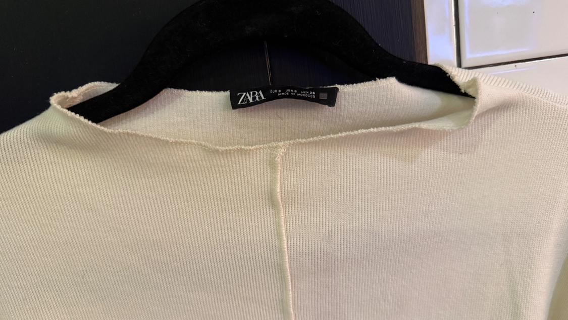 FRONT SEAM SOFT SWEATER - Image 5