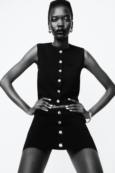 KNIT WAISTCOAT WITH GOLD BUTTONS - Black by Zara