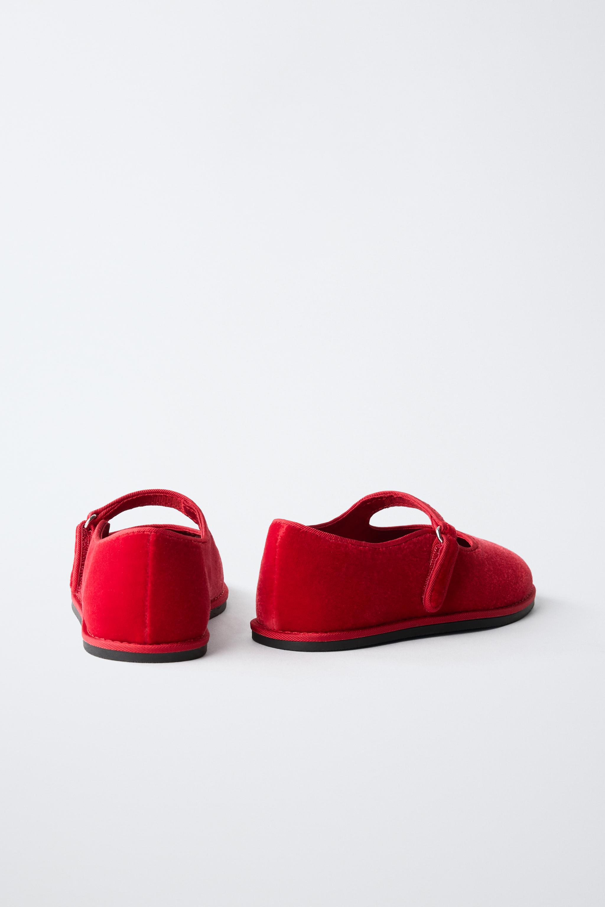 VELVET BALLET FLATS
