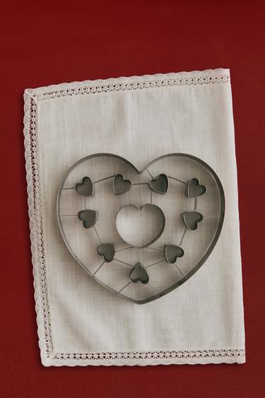 STEEL HEARTS BAKING MOULD - Steel by Zara
