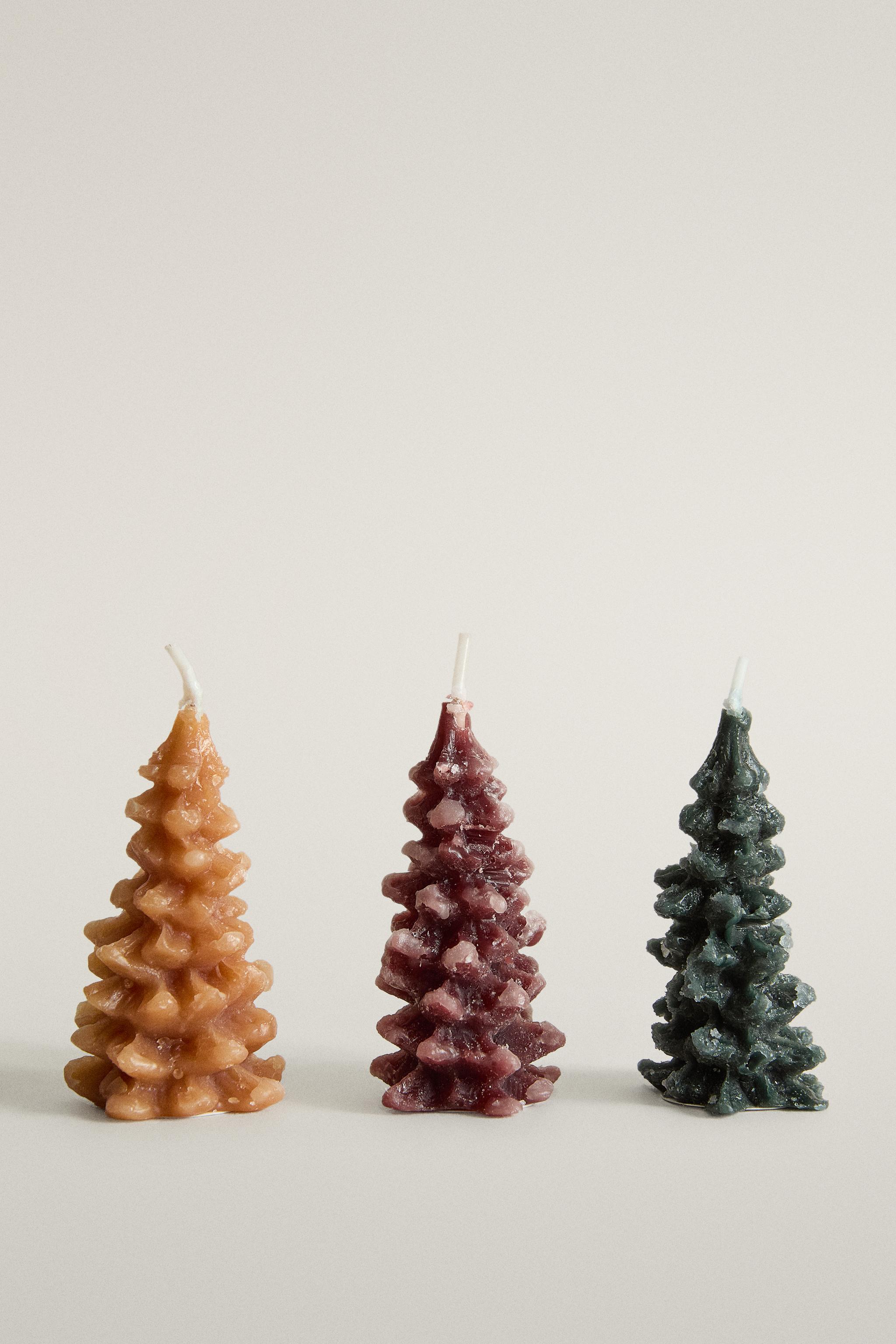 CHRISTMAS TREE SCENTED CANDLES (PACK OF 3