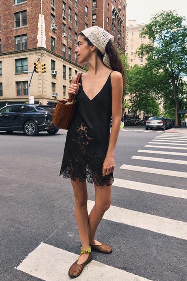 ZW COLLECTION SATIN EMBROIDERED TOP - Black by Zara