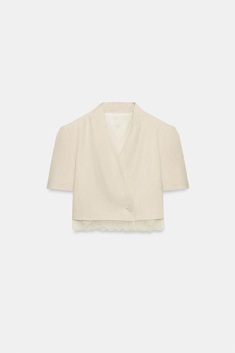 Blazer cropped con encaje 6
