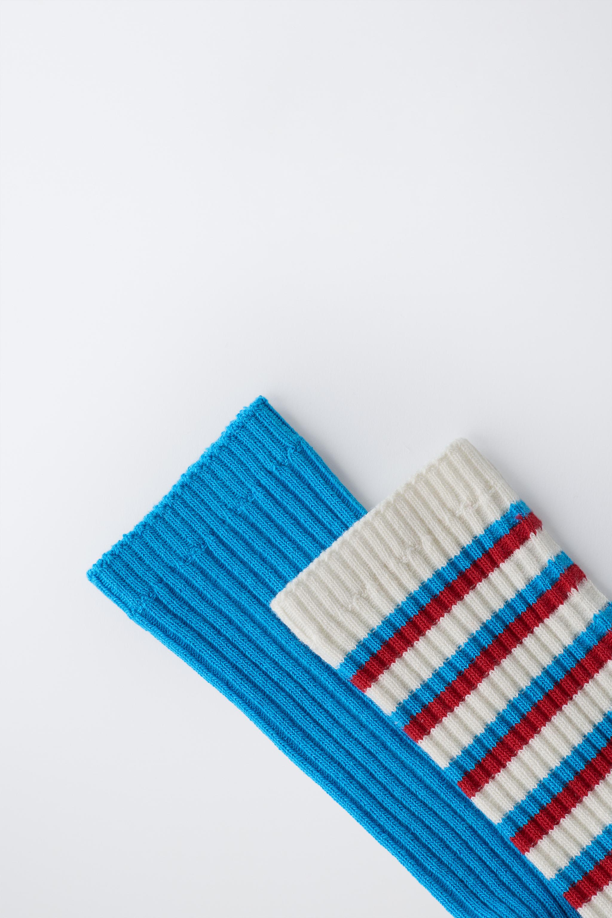 LOT DE DEUX PAIRES CHAUSSETTES LONGUES À RAYURES