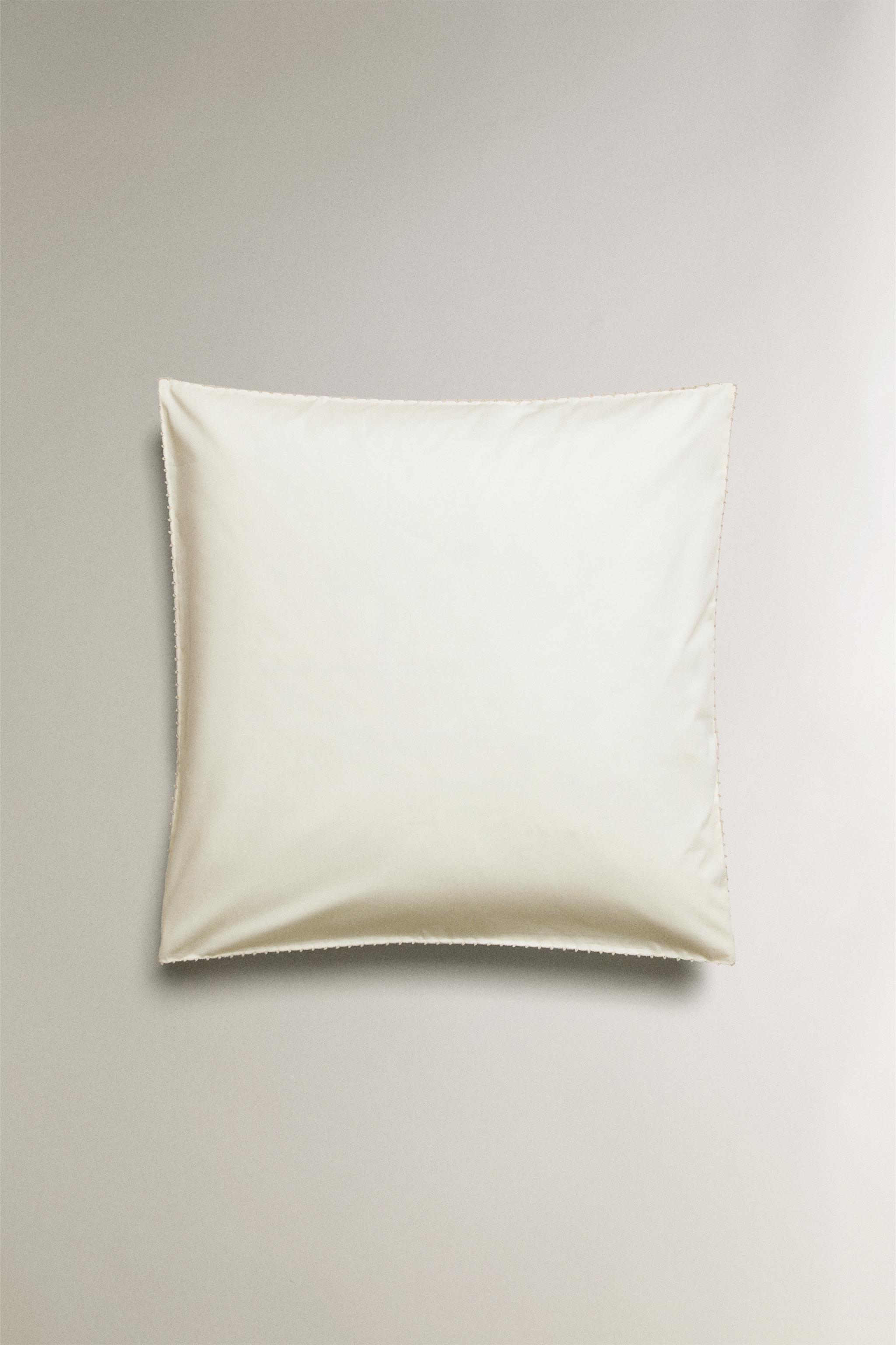 ZARA HOME リネン　ベッドカバーと枕カバー2枚セット リネンライン装飾付き 枕カバー | Zara Home 日本/Japan