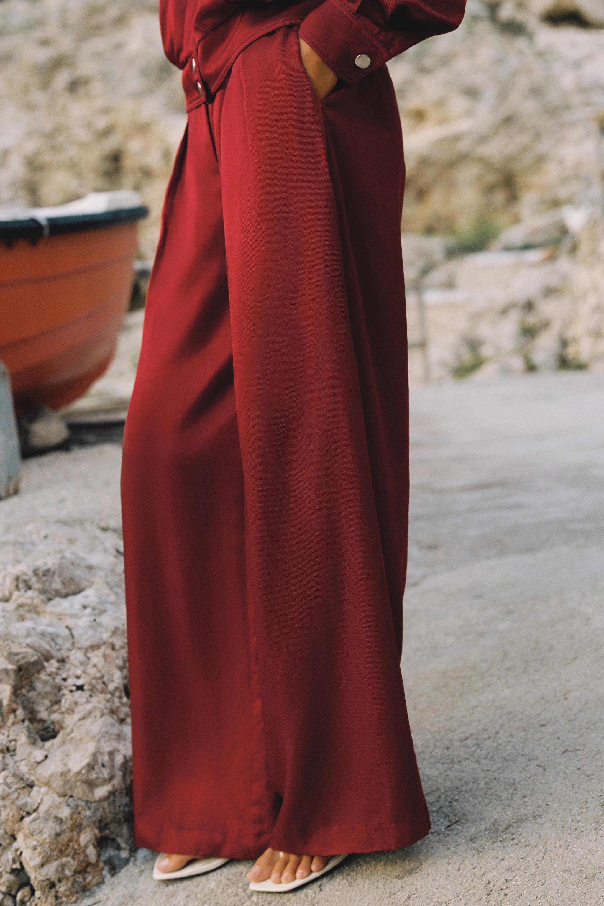 Женские брюки Zara WIDE-LEG FLOWY PANTS — фото 4
