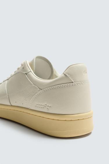 BASKET EN CUIR STYLE RÉTRO - Blanc de Zara - Image 5