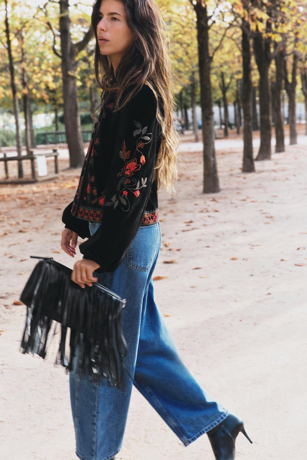 FRINGED HANDBAG — Black