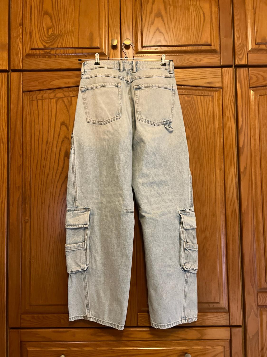 MID-RISE TRF CARGO JEANS - Image 3