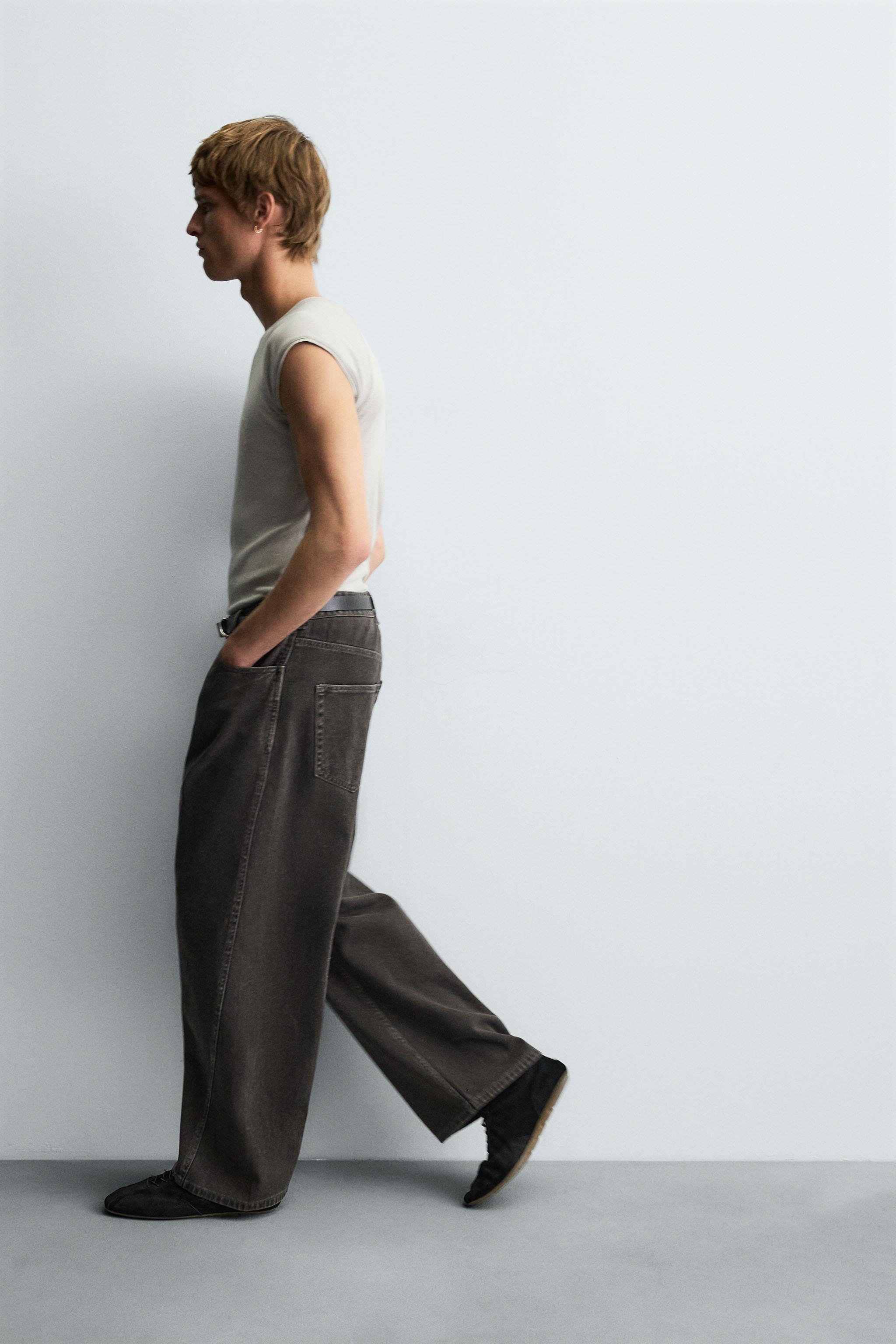 RELAXED FIT PANTS WITH ROTATED SEAM - Dark gray | ZARA